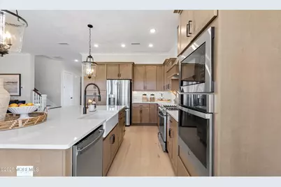 26 Larkspur Lane, Manalapan Township, NJ 07726 - Photo 18