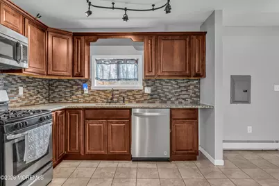 905 Clairmore Avenue, Lanoka Harbor, NJ 08734 - Photo 8