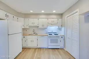 3701 James Ct, Middletown, NJ 07748 - Photo 18