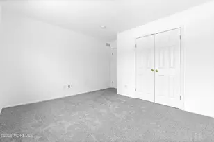 33 Burke St, Manalapan Township, NJ 07726 - Photo 14