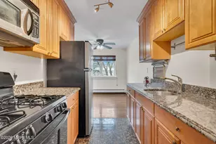 26 Windsor Terrace, Freehold, NJ 07728 - Photo 16