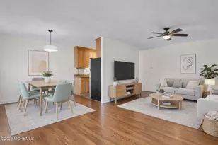 26 Windsor Terrace, Freehold, NJ 07728 - Photo 8