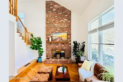 4 Roxbury Lane, Manalapan Township, NJ 07726 - Photo 2