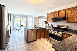 4 Roxbury Ln, Manalapan Township, NJ 07726 - Photo 38