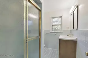 15 Harbor Ct, West Long Branch, NJ 07764 - Photo 24