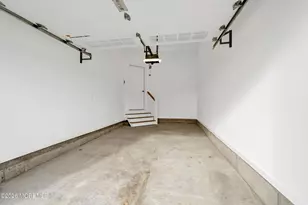 128 Eagle Way, Eatontown, NJ 07724 - Photo 64