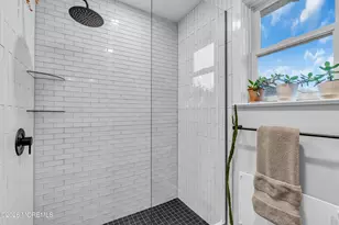 830 Dunlewy St, Asbury Park, NJ 07712 - Photo 22