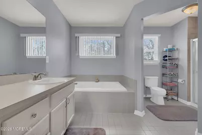 93 W Shenendoah Road, Howell Township, NJ 07731 - Photo 22