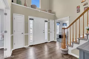 93 W Shenendoah Rd, Howell Township, NJ 07731 - Photo 2