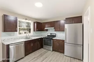 108 Lake Deerbrook Dr, Little Egg Harbor, NJ 08087 - Photo 4