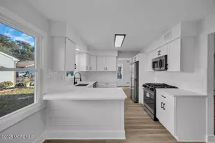 108 Petty Pl, Lakewood, NJ 08701 - Photo 6