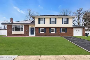 9 Chatham Dr, Howell Township, NJ 07731 - Photo 1