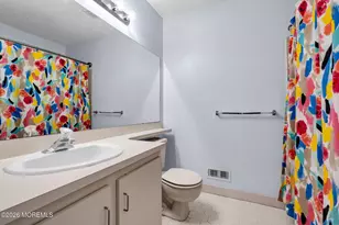 86 Secretariat Ct, Tinton Falls, NJ 07724 - Photo 14