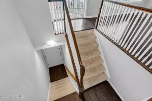 86 Secretariat Ct, Tinton Falls, NJ 07724 - Photo 2