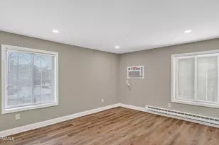 115 Amberly Dr, Manalapan Township, NJ 07726 - Photo 12