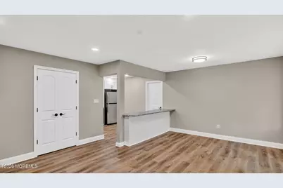 115 Amberly Drive #D, Manalapan Township, NJ 07726 - Photo 2