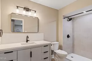 115 Amberly Dr, Manalapan Township, NJ 07726 - Photo 16