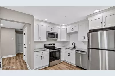 115 Amberly Drive #D, Manalapan Township, NJ 07726 - Photo 6