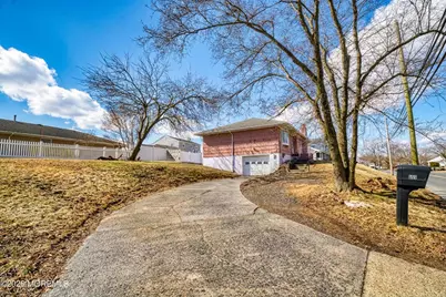 655 Washington Avenue, South Amboy, NJ 08879 - Photo 2