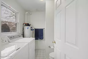 823 Maple Ave, Brick, NJ 08724 - Photo 16