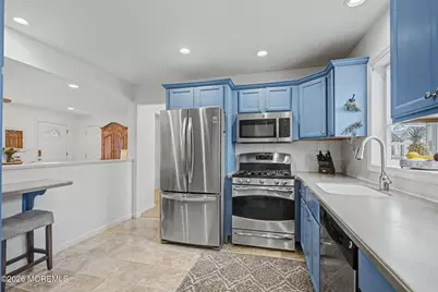 823 Maple Avenue, Brick, NJ 08724 - Photo 10