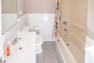 32 Hamilton Ave, Morganville, NJ 07751 - Photo 14