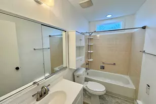 468A Evodia Plz Plaza, Monroe Township, NJ 08831 - Photo 4