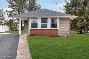 20 Catskill Ct, Toms River Township, NJ 08753 - Photo 1