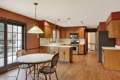 5 Spring Garden Avenue, Colts Neck Township, NJ 07722 - Photo 6