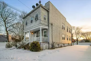 111 Center St, Metuchen, NJ 08840 - Photo 2