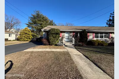 121-123 Stone Road, Union Beach, NJ 07735 - Photo 4