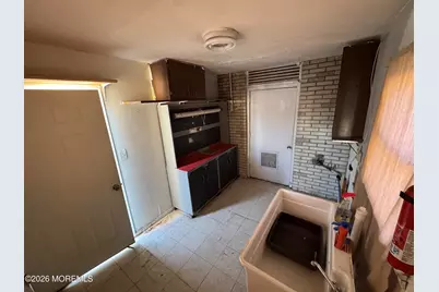 121-123 Stone Road, Union Beach, NJ 07735 - Photo 20