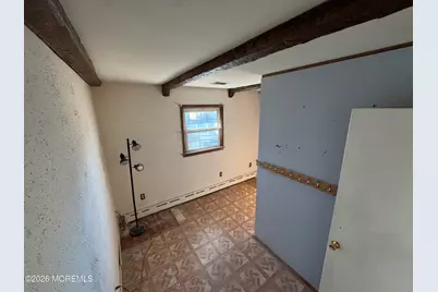 121-123 Stone Road, Union Beach, NJ 07735 - Photo 18