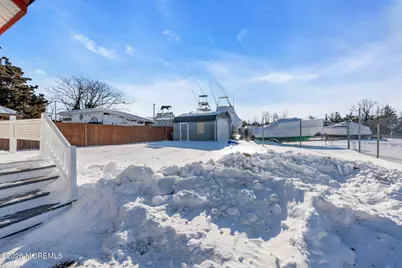 94 Maplewood Avenue, Keansburg, NJ 07734 - Photo 16