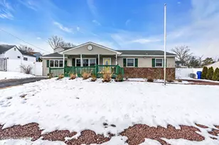 178 Calvin Ct, Brick, NJ 08724 - Photo 4