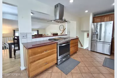 61 NE Jensen Road, Sayreville, NJ 08872 - Photo 2