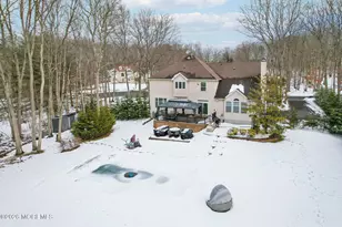 9 Winners Cir, Manalapan Township, NJ 07726 - Photo 60