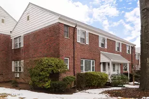 165 Manor Dr, Red Bank, NJ 07701 - Photo 2