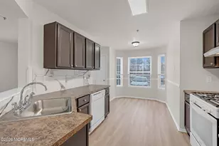 12 High Pointe Way, Matawan, NJ 07747 - Photo 14