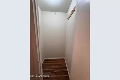 22 Beverly Court, Tinton Falls, NJ 07724 - Photo 6