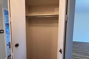 22 Beverly Ct, Tinton Falls, NJ 07724 - Photo 8