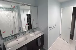 28 Hopi Dr, Middletown, NJ 07748 - Photo 14