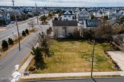 201 5th Avenue, Normandy Beach, NJ 08739 - Photo 2