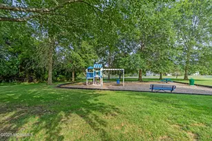 1 Thoroughbred Fare, Tinton Falls, NJ 07753 - Photo 22