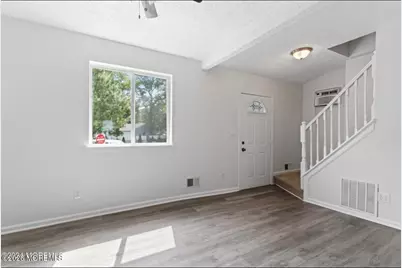 73 Oak Street, Keansburg, NJ 07734 - Photo 2