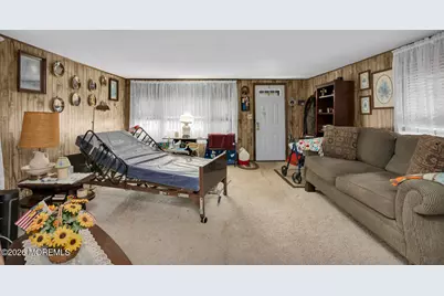 51 Holmes Place, North Middletown, NJ 07748 - Photo 10