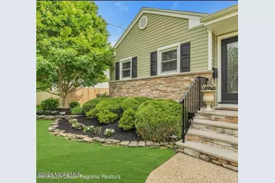 35 Arno Street, Oakhurst, NJ 07755 - Photo 2