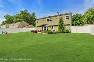 35 Arno St, Oakhurst, NJ 07755 - Photo 4