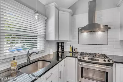 35 Arno Street, Oakhurst, NJ 07755 - Photo 20