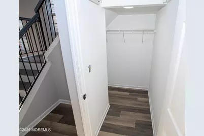 267 Perry Avenue #202, Union Township, NJ 07083 - Photo 4